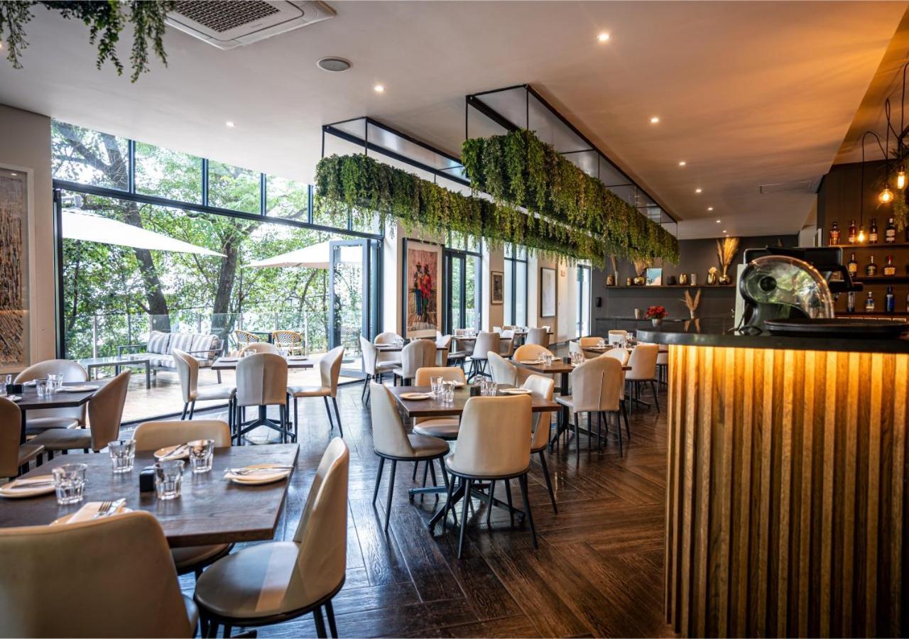 The Catalyst Apartment Hotel By Newmark Johannesburg Exteriér fotografie